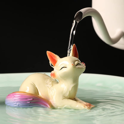 Color-Changing Resin Fox Tea Pet